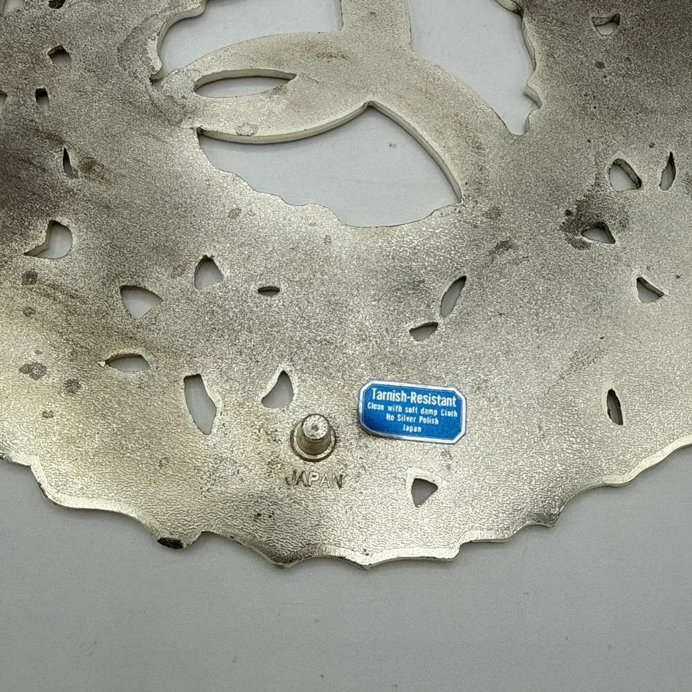Vintage Christmas Wreath Trivet Silver Plated Made in Japan